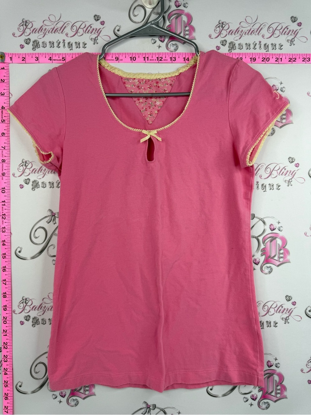 Jr T-shirt yellow lace bow y2k  Pink Short-Sleeve Knit Top with Lace Trim